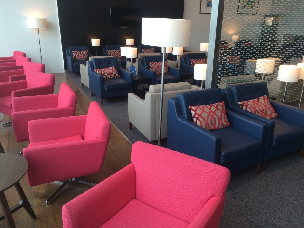 British Airways lounge Amsterdam Schiphol