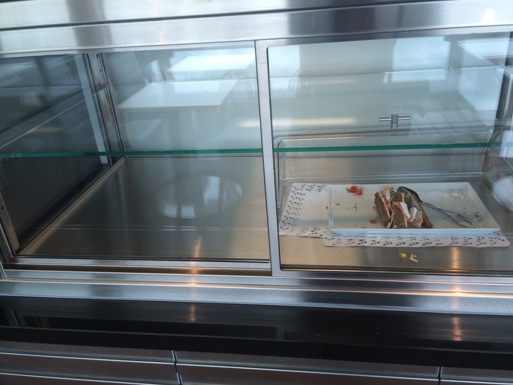 British Airways lounge Amsterdam Schiphol food