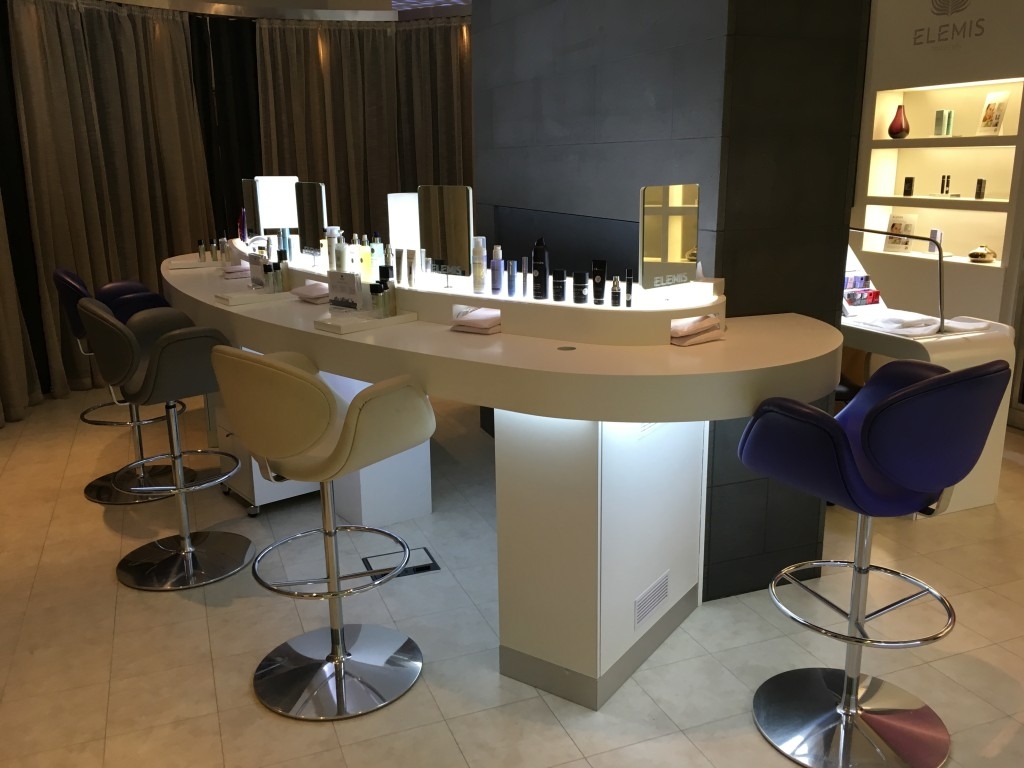 British Airways arrivals lounge Heathrow Terminal 5 review